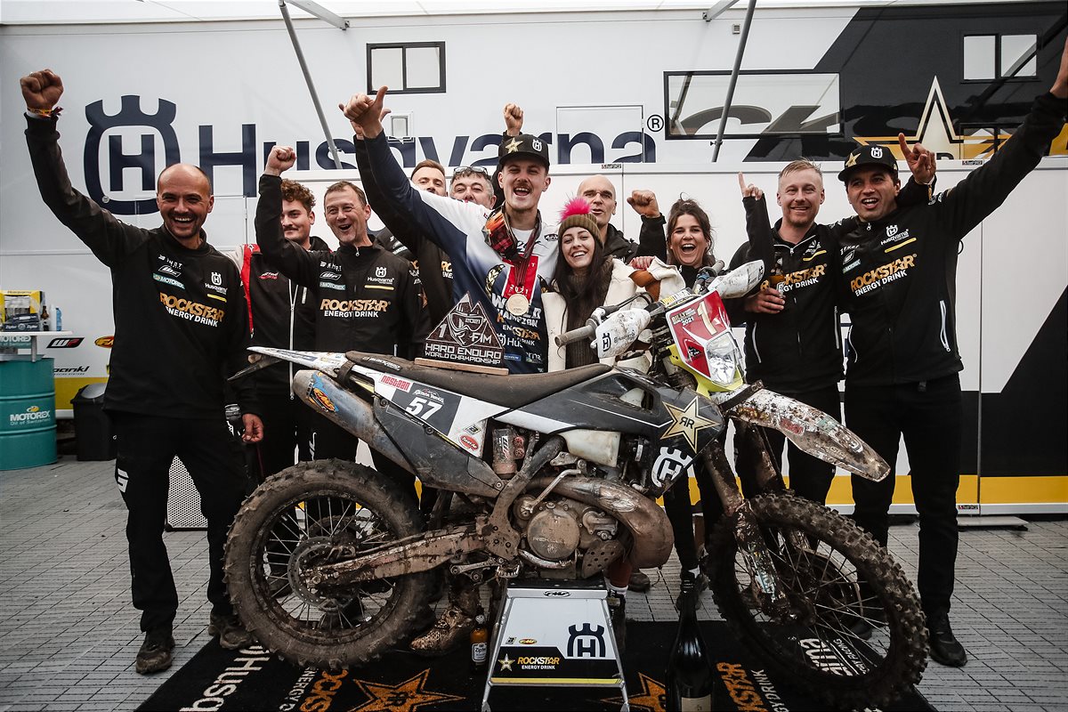 Billy Bolt TE 300i Rockstar Energy Husqvarna Factory Racing 1 2