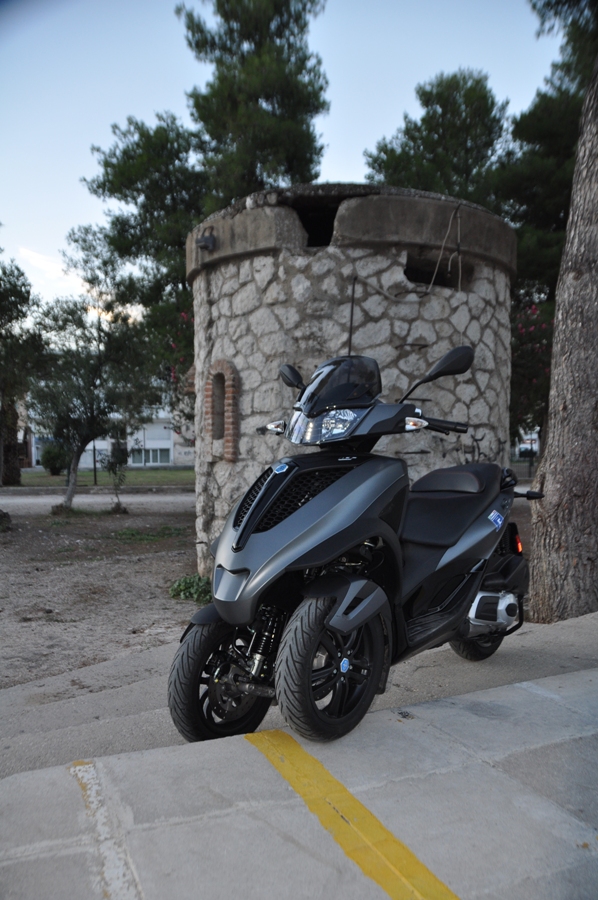 Piaggio MP3 300 Yourban 2