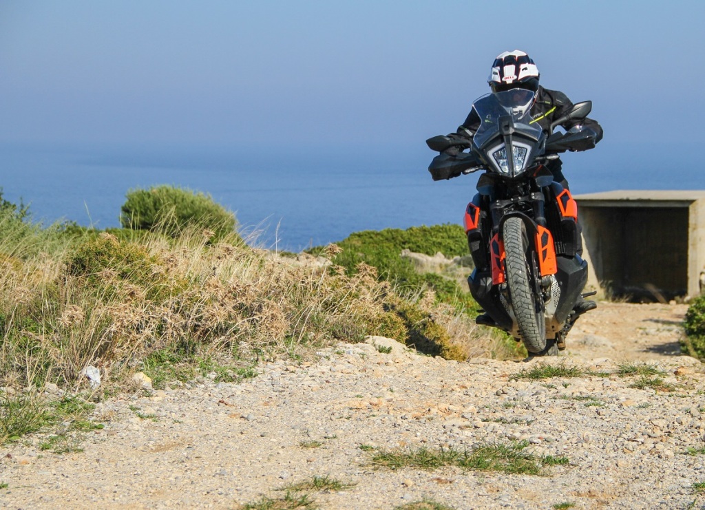 KTM 790 Adventure action 7