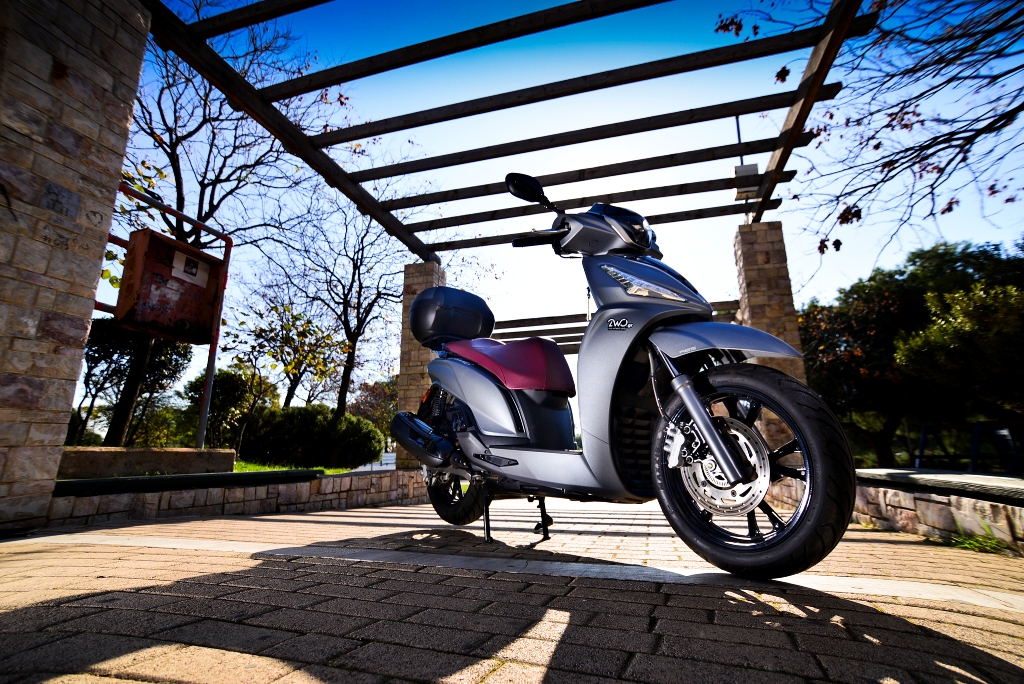 kymco people s 300i ambience 1