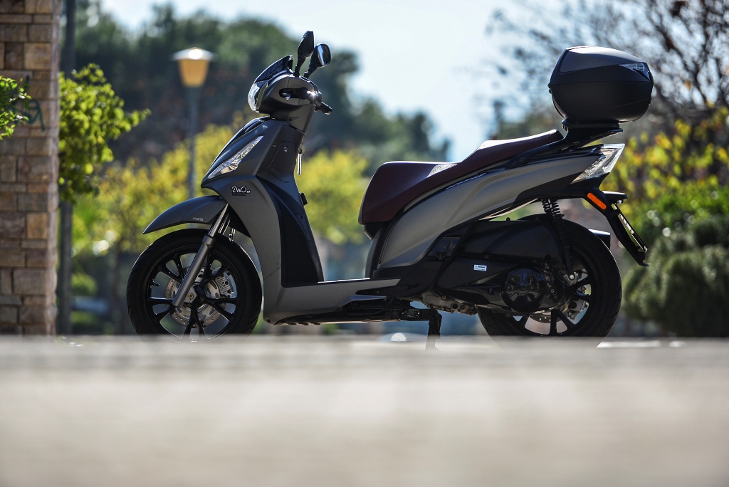 kymco people s 300i ambience 4