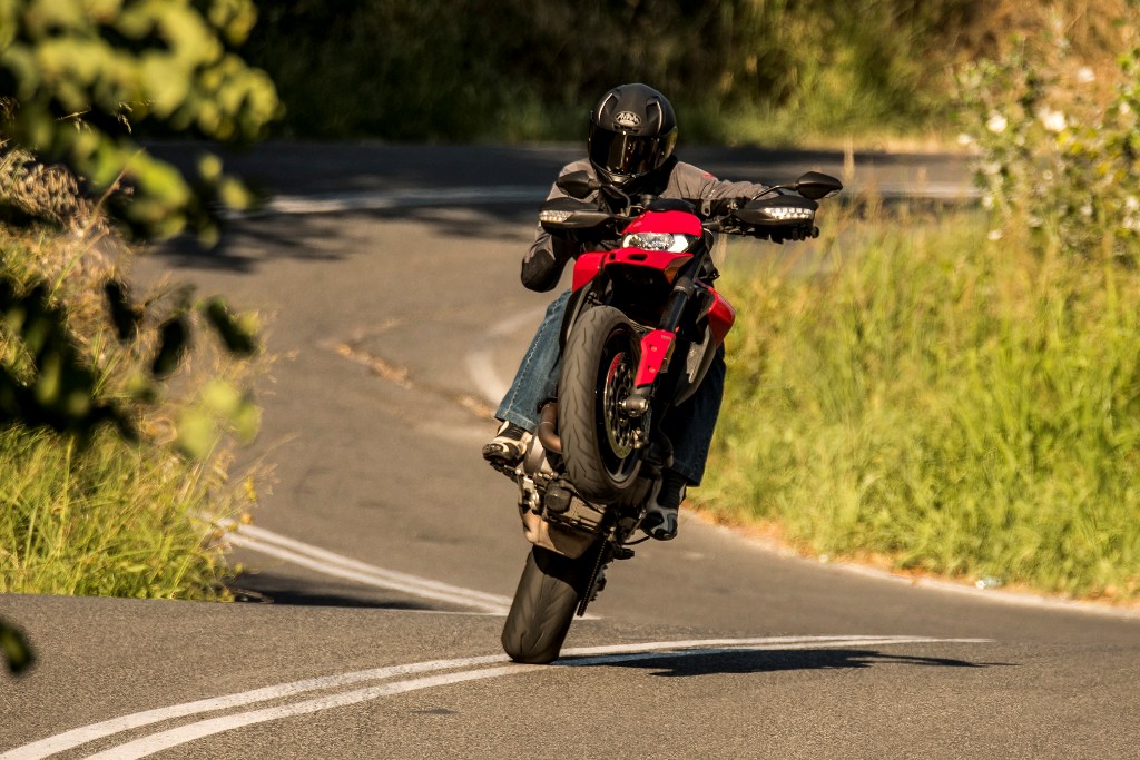 ducati hypermotard 6