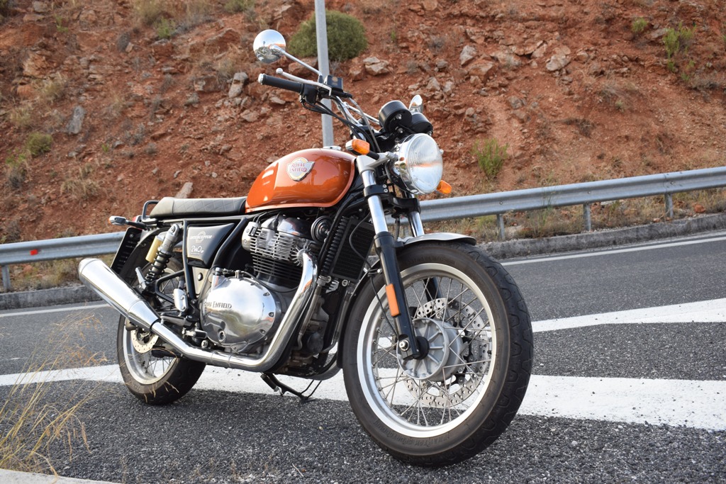 royal enfield interceptor 650 ambience 1 3