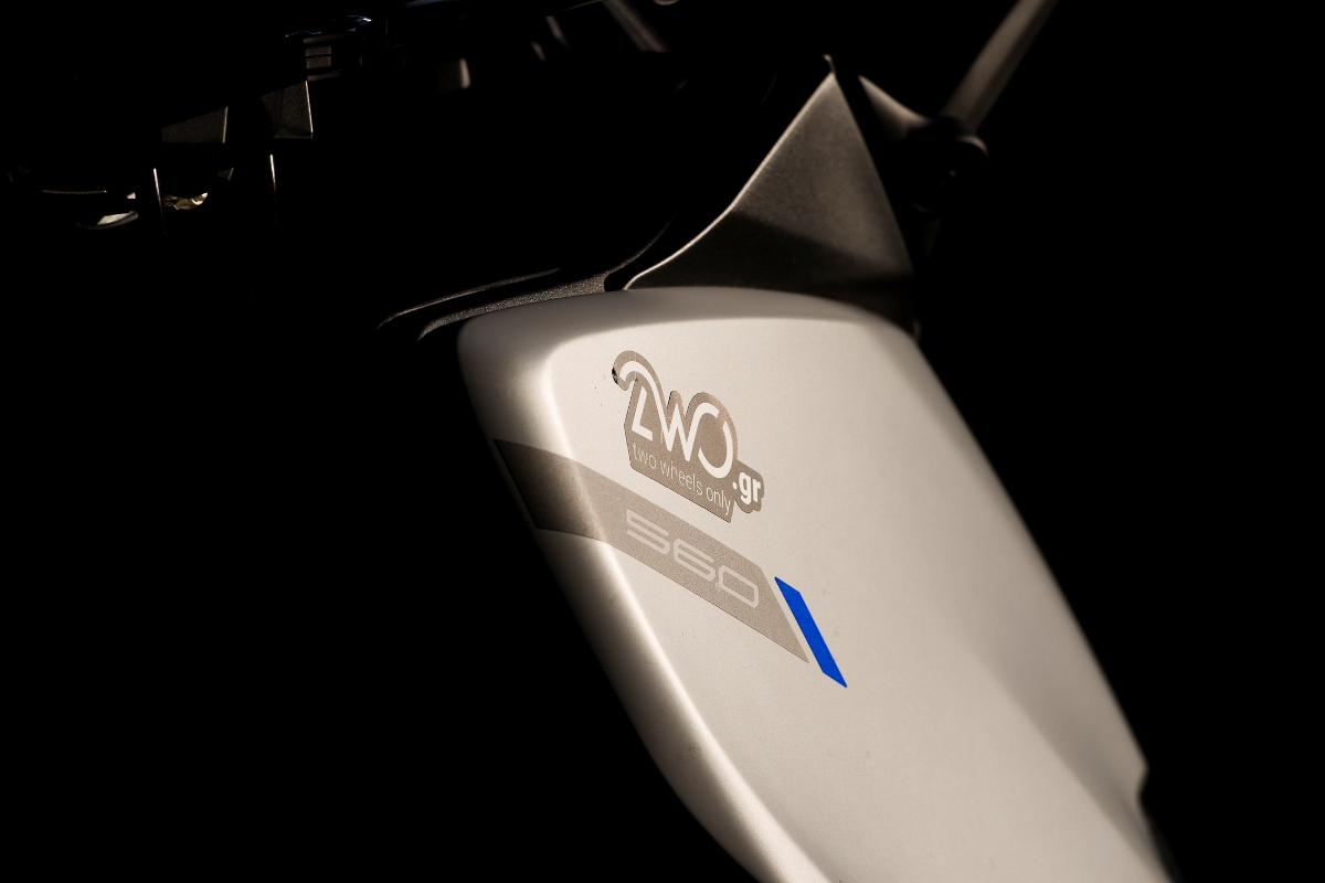 Yamaha TMAX 560 details 1