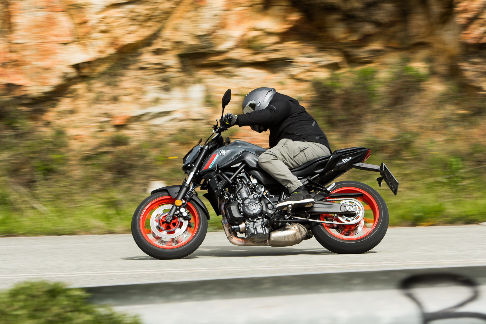 Yamaha MT 07 2021 action 14