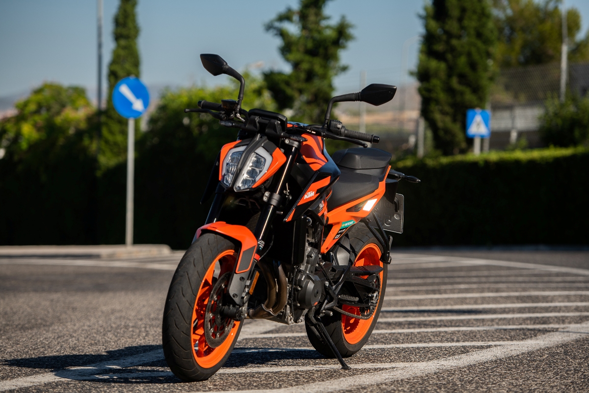 KTM 890 Duke 2022 2wo 23