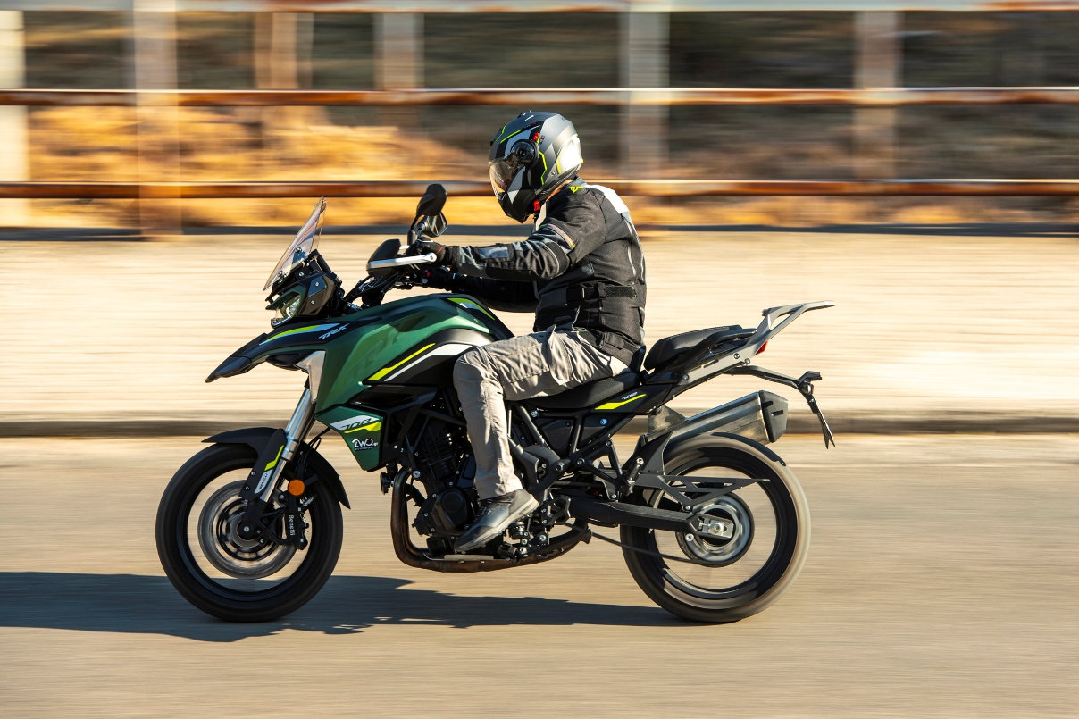 Benelli TRK 702 2wo 1 2