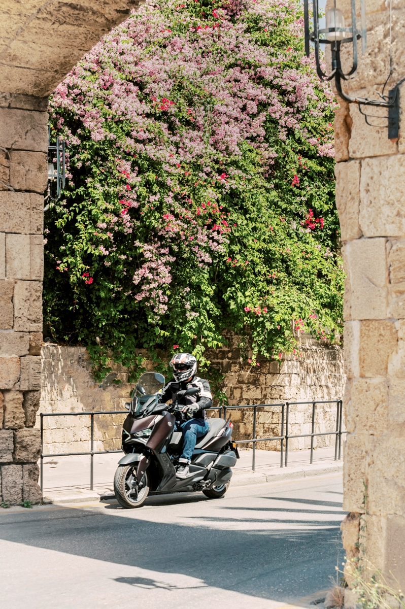 Yamaha XMAX 300 Tech Max 2024 2wo 1 4